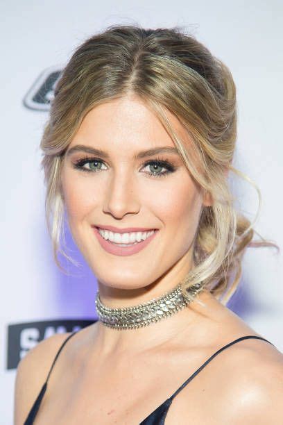 104 Eugenie Bouchard And Sports Illustrated